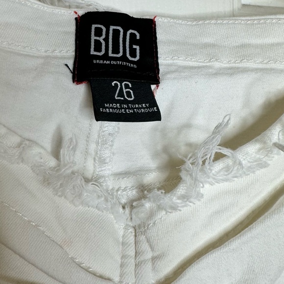 Urban Outfitters BDG Ruched V-Front Front Low Rise Flared Jeans White Womens 25 - Picture 13 of 15